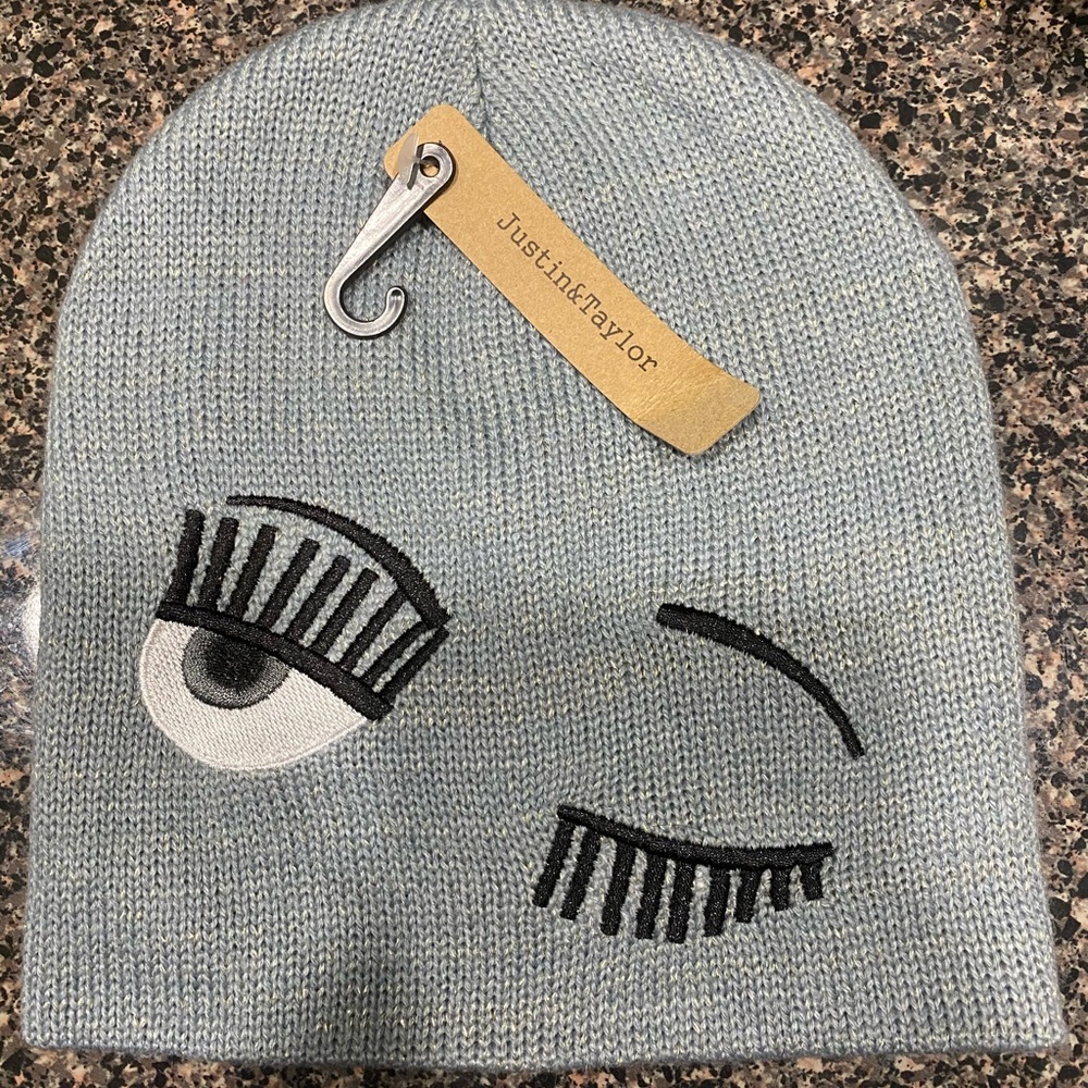 ❤️2/$25 NWT Justin&Taylor Beanie